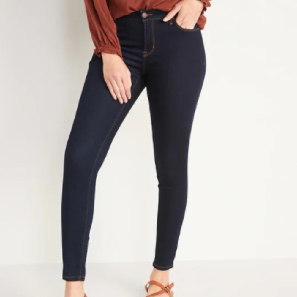 Old Navy Rockstar Mid-Rise Jeans Sz 18